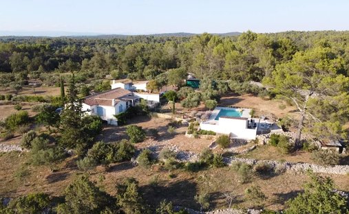 Casa di campagna a Pignans, Provenza-Alpi-Costa Azzurra, Francia 1