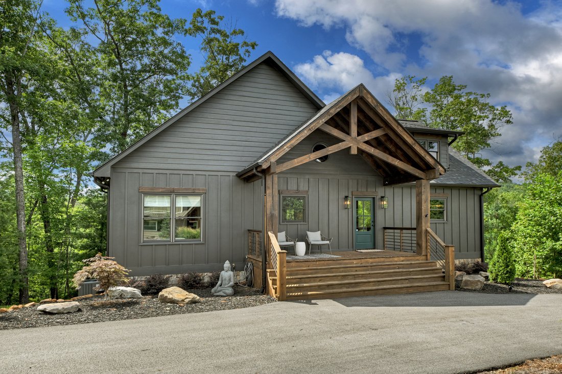 Luxury Mountain Getaway In Gated In Blue Ridge, Georgia, United States ...