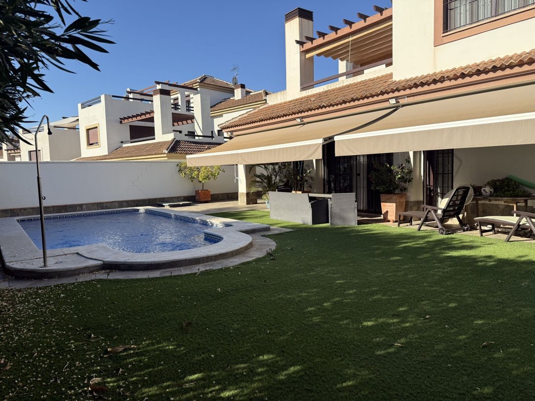 Chalet in Guillena, Andalusia, Spain 5 - 15983636