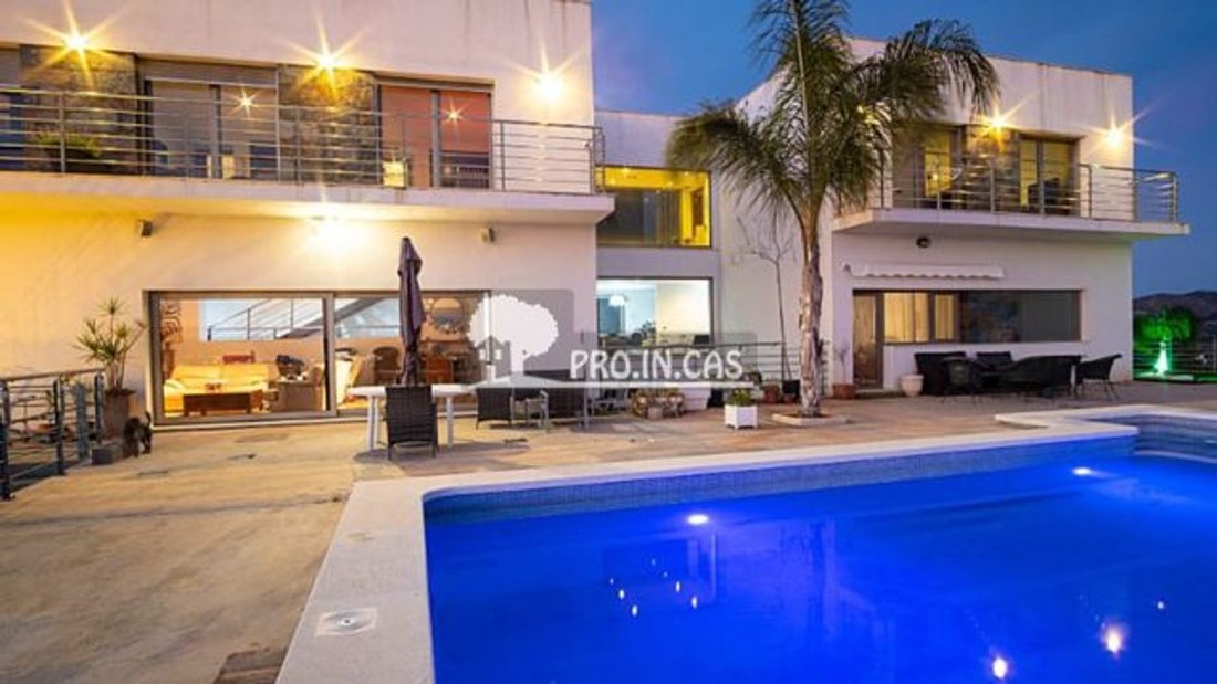 Chalet in Borriol, Valencian Community, Spain 1 - 15983646