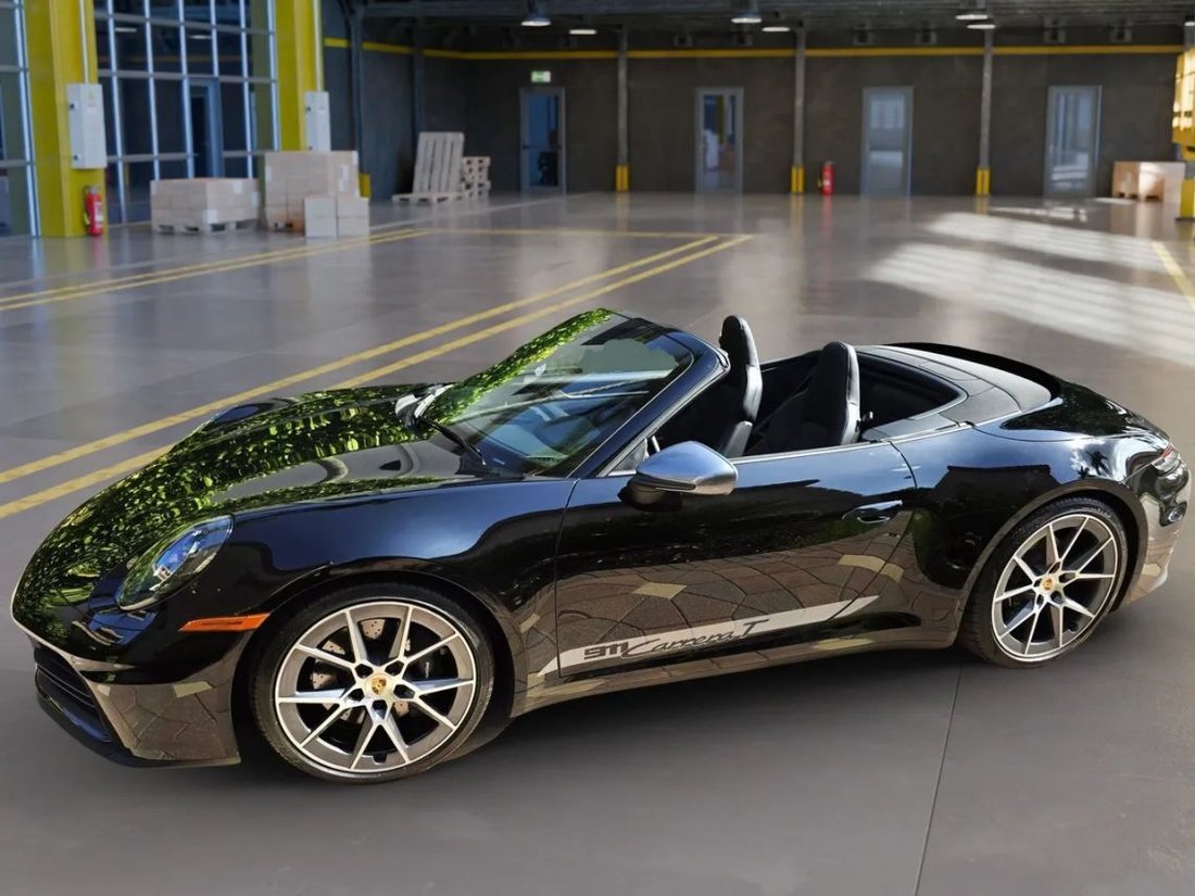 Cabriolet in Boca Raton, FL, United States 1 - 15983409