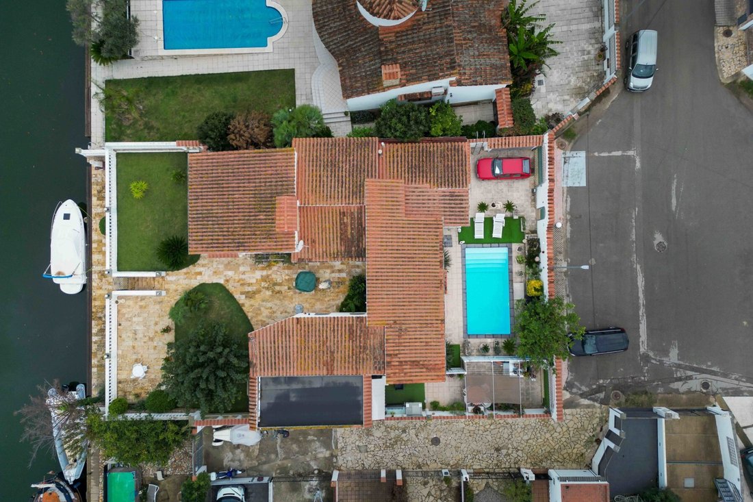 House in Empuriabrava, Catalonia, Spain 2 - 14910566