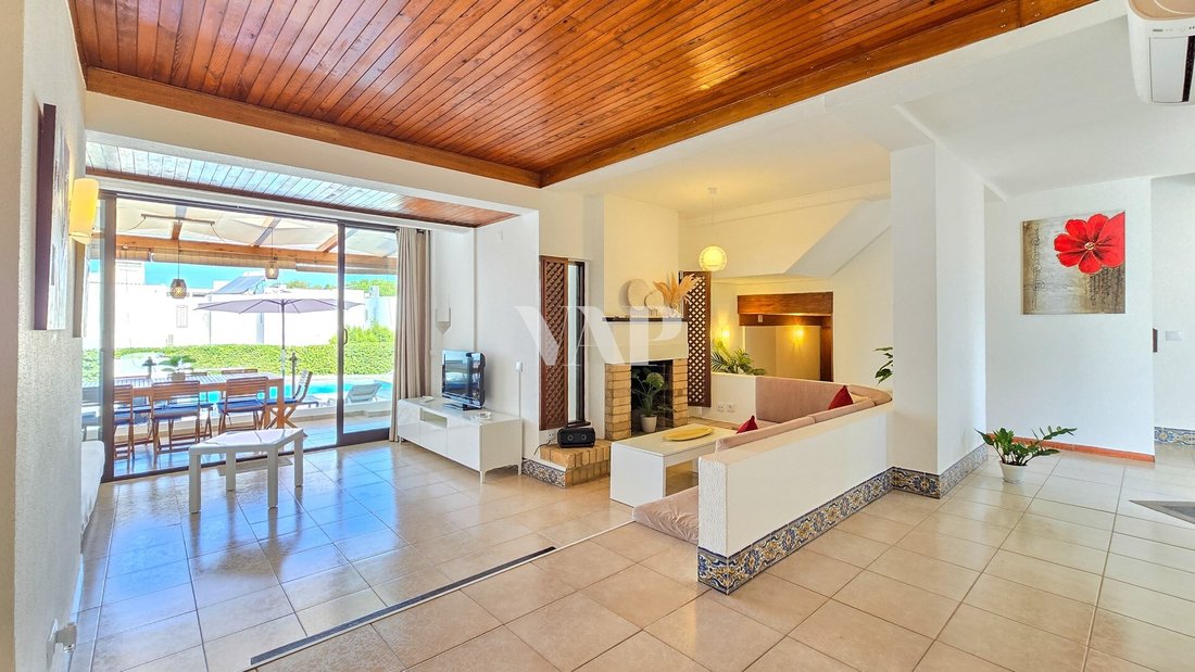 Villa in Vilamoura, Quarteira, Algarve 2 - 15984613