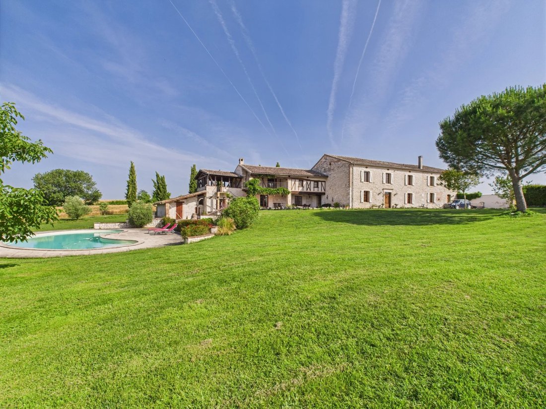 House in Castelnau-de-Montmiral, Occitania, France 2 - 15984989