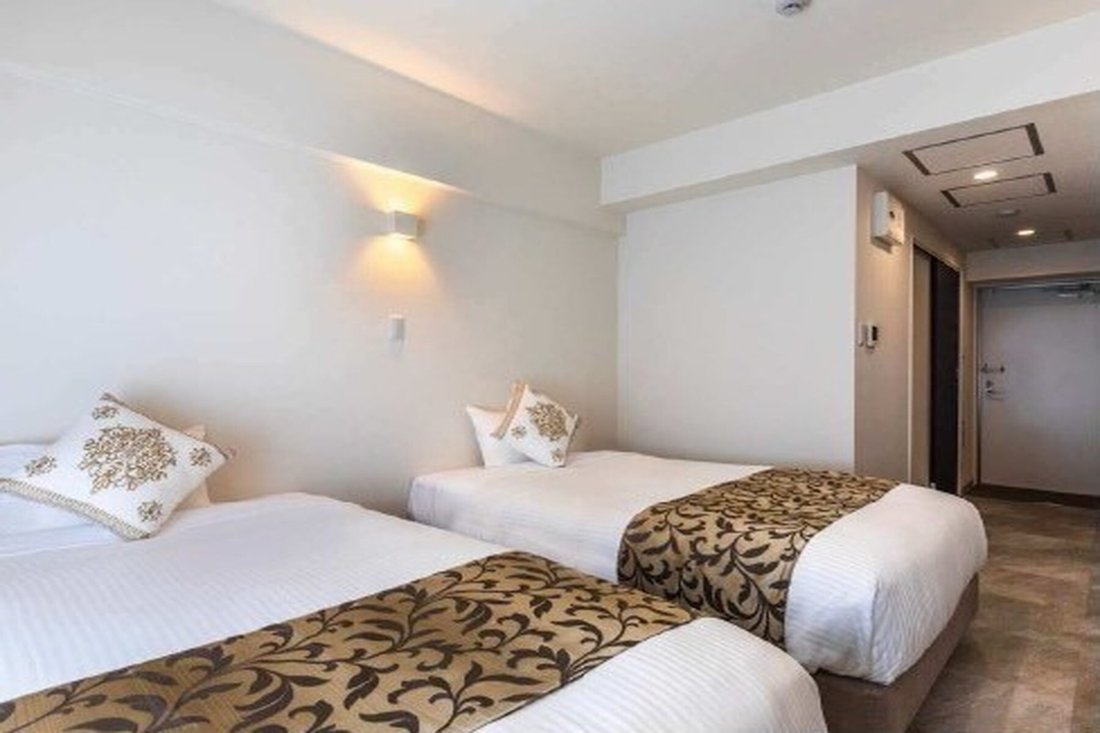 Naha, Okinawa, Japan 3 - 15986120