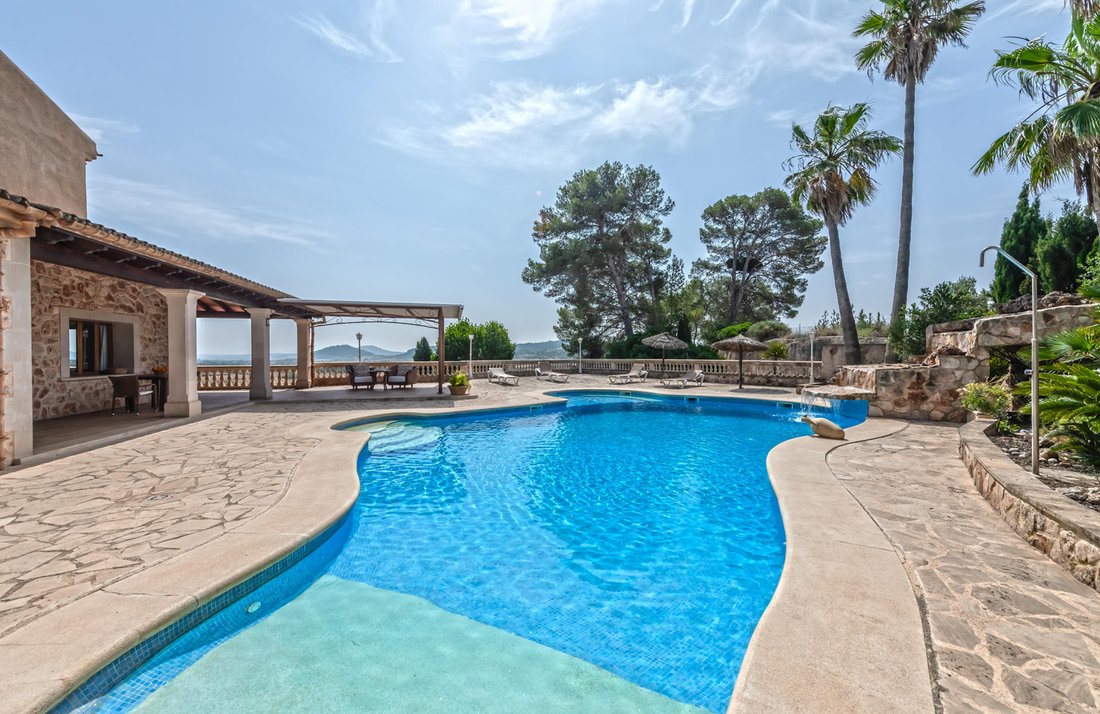 Country House in Lloret de Vistalegre, Balearic Islands, Spain 3 - 15812259