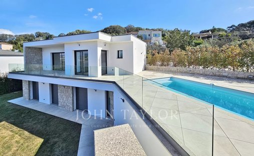 House in Bastelicaccia, Corsica, France 1