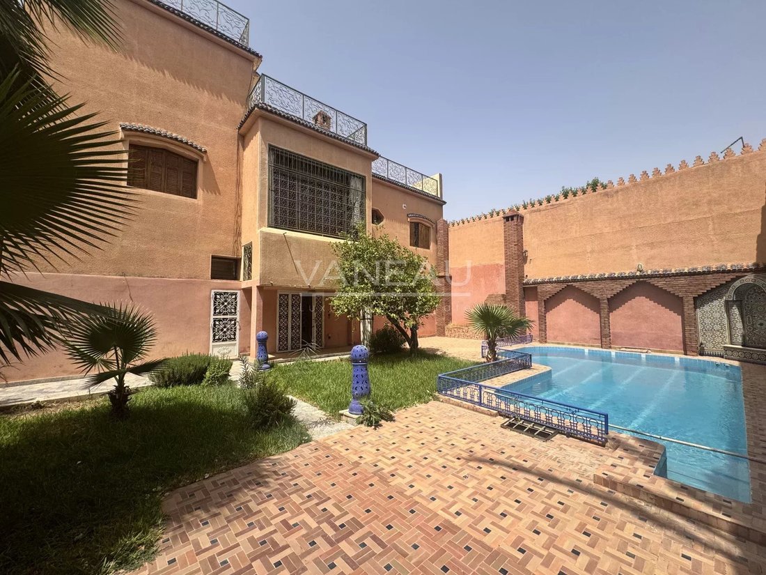 Villa in Lahebichate, Marrakesh-Safi, Morocco 2 - 15984128
