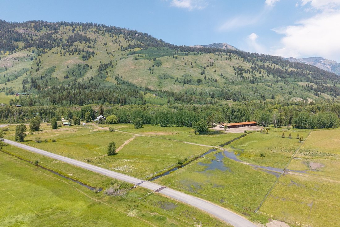 Land in Wilson, Wyoming, United States 1 - 15985650