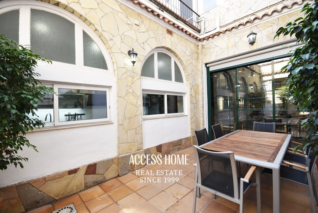 Villa in el Masnou, Catalonia, Spain 4 - 15985147
