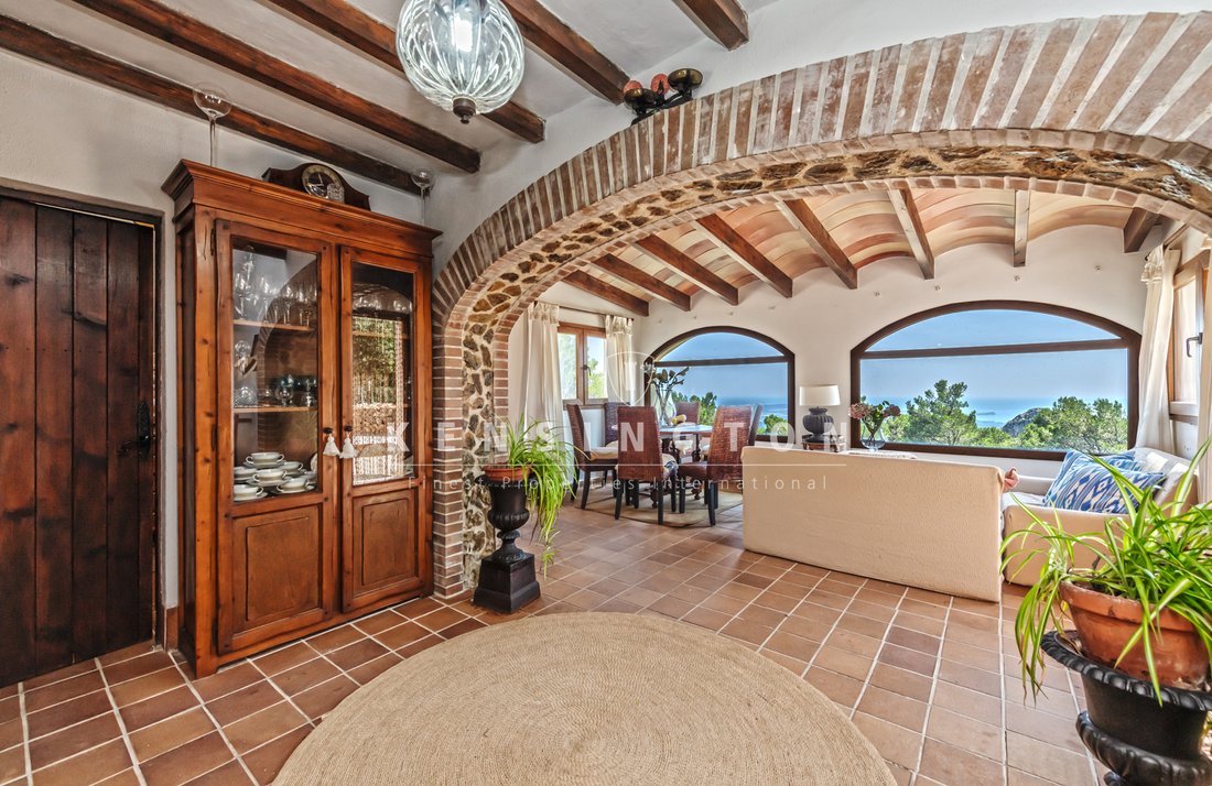 Villa in Puigpunyent, Balearic Islands, Spain 1 - 13163154