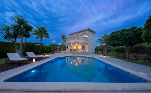 Villa in Llucmajor, Balearische Inseln, Spanien 1