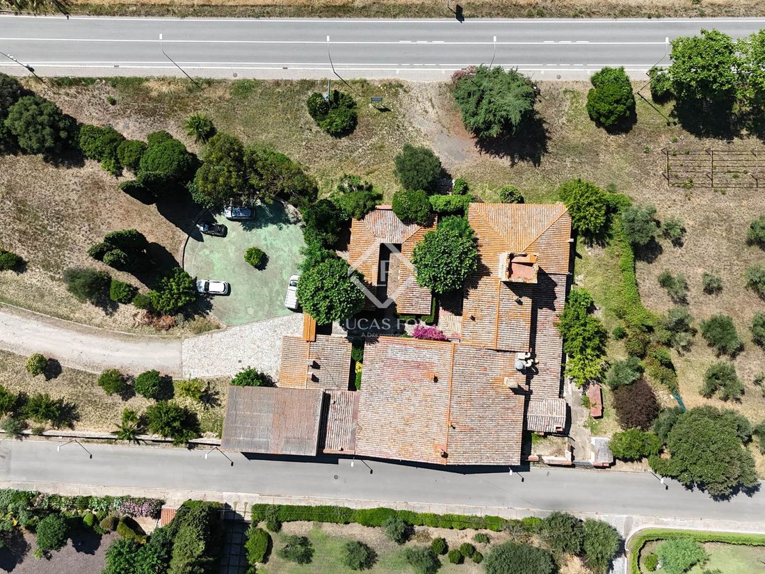 Castell d’Aro: A 14th-Century Fortress Whispering of Counts and Olive Groves