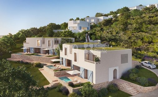 Townhouse in Loule (Sao Sebastiao), Algarve, Portugal 1