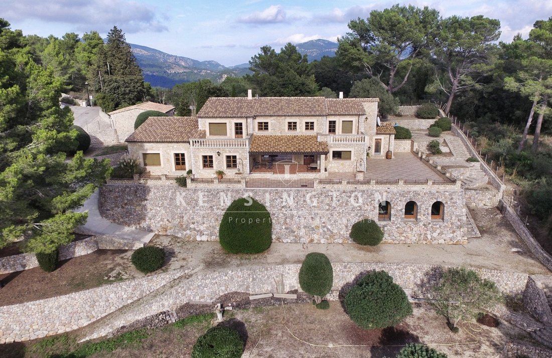 Villa in Puigpunyent, Balearic Islands, Spain 1 - 14009980