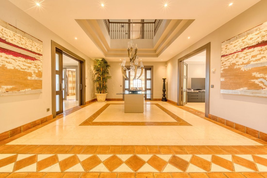 Villa in Sotogrande, San Roque, Andalusia 3 - 15984329