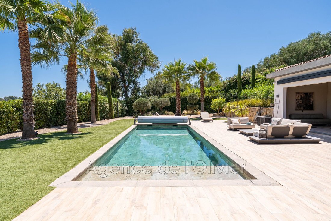 Villa in Valbonne, Provence-Alpes-Côte d'Azur, France 3 - 15985005
