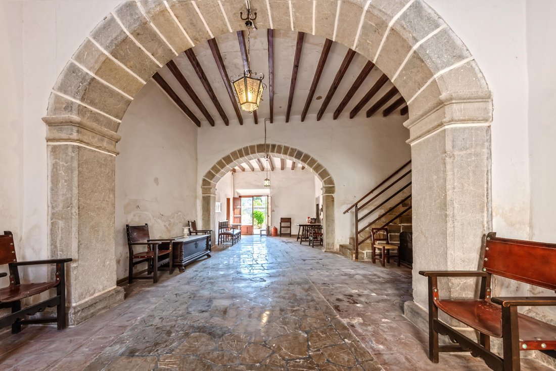 Townhouse in Binissalem, Balearic Islands, Spain 4 - 15738124