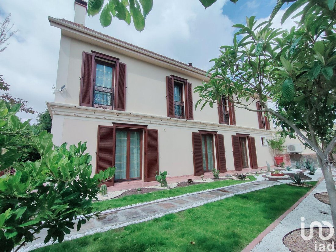 House in Morangles, Hauts-de-France, France 3 - 15984585