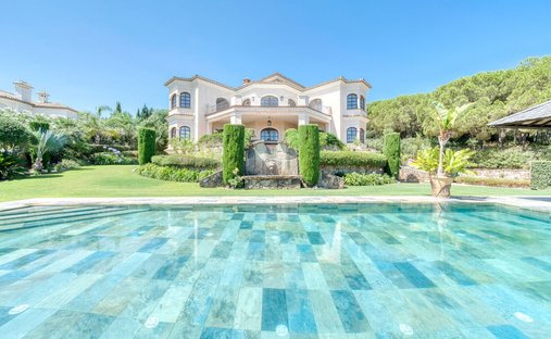 Villa in Sotogrande, San Roque, Andalusia 1