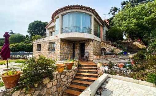 House in Les Termes, Mandelieu-la-Napoule, France 1