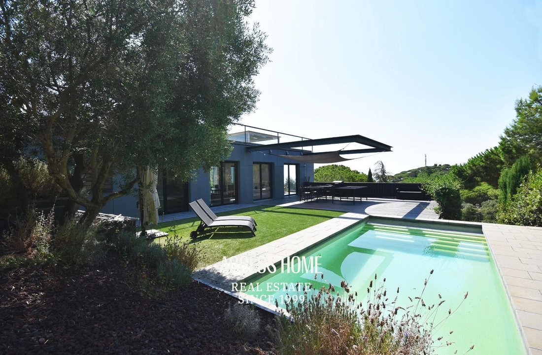 House in Premia de Dalt, Catalonia, Spain 3 - 15984112