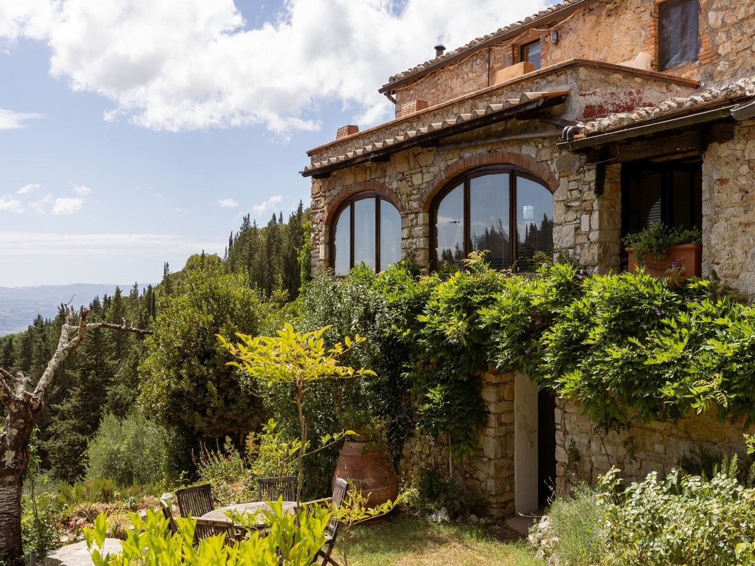Villa in Castellina in Chianti, Tuscany, Italy 1 - 15983807