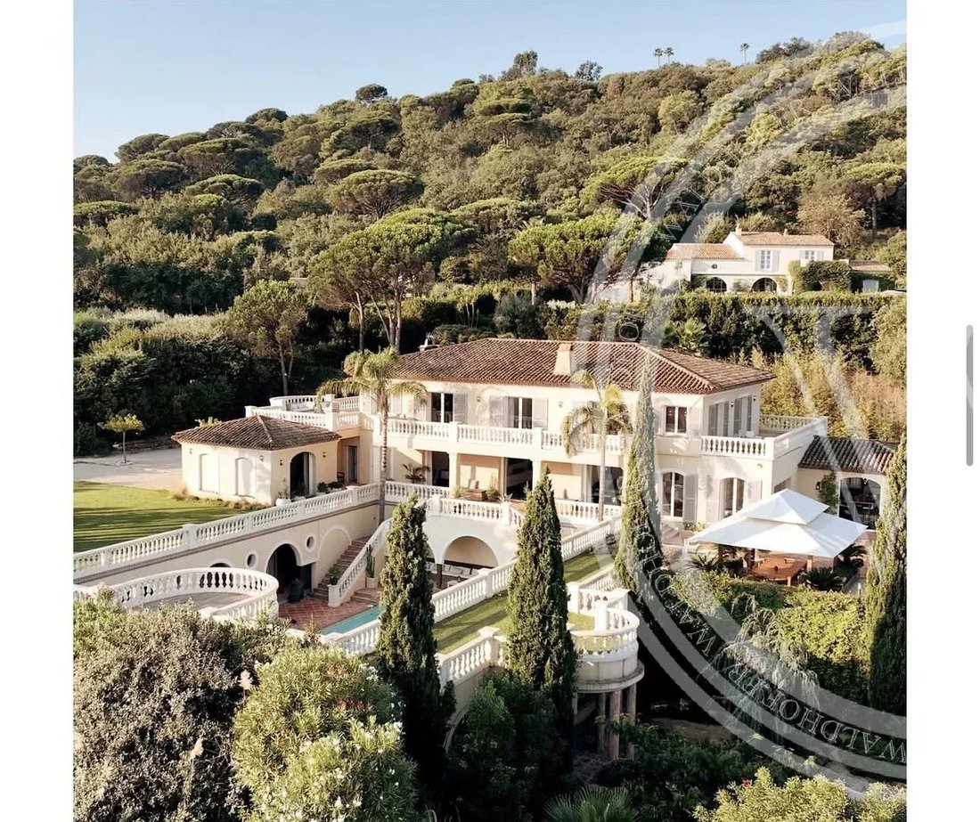 Villa in Zone Est Diffuse, Saint-Tropez, France 1 - 13690941