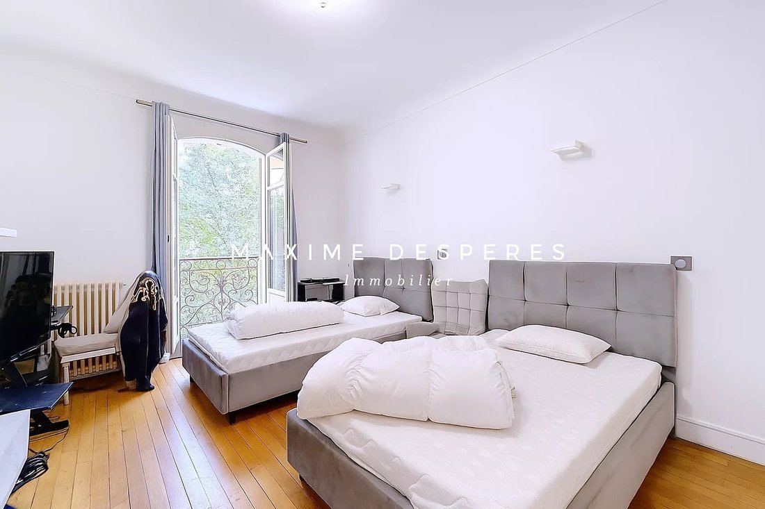 Apartment in Saint James-Général Koenig, Neuilly-sur-Seine, France 5 - 15984998