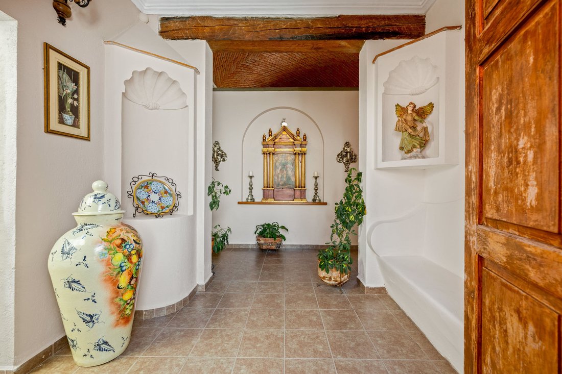 House in Presita Guadalupe, Guanajuato, Mexico 3 - 15984539