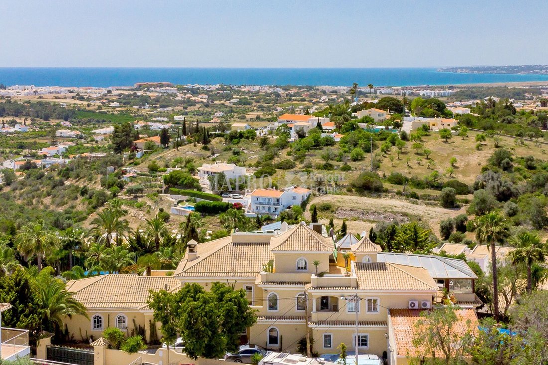 Villa in Praia dos Pescadores, Olhos de Agua, Portugal 2 - 14105667