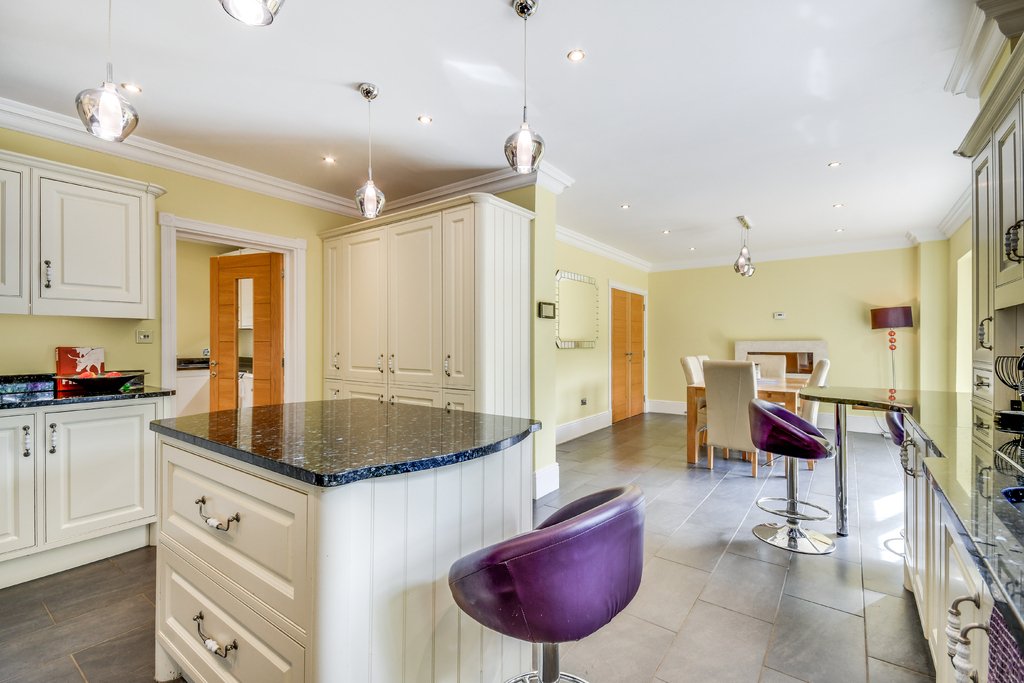 House in Great Baddow, England 2 - 15985084