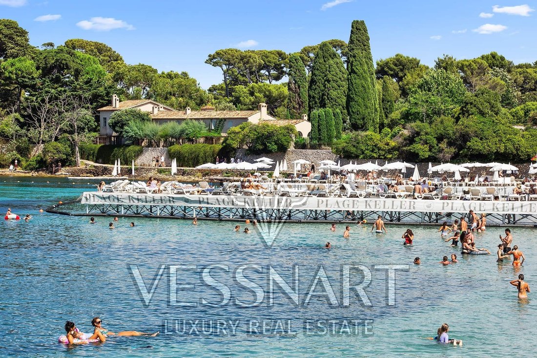 Apartment in Antibes, Provence-Alpes-Côte d'Azur, France 3 - 15984005