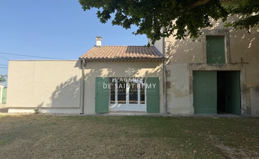 Villa in Châteaurenard, Provence-Alpes-Côte d'Azur, France 1