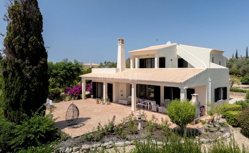 Villa in Loule (Sao Clemente), Algarve, Portugal 1