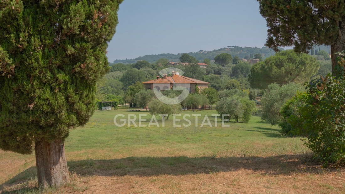Estate in Città della Pieve, Umbria, Italy 1 - 15985046