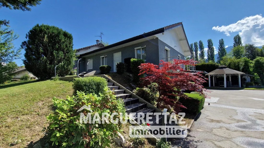 Villa in Amancy, Auvergne-Rhône-Alpes, France 3 - 14232405