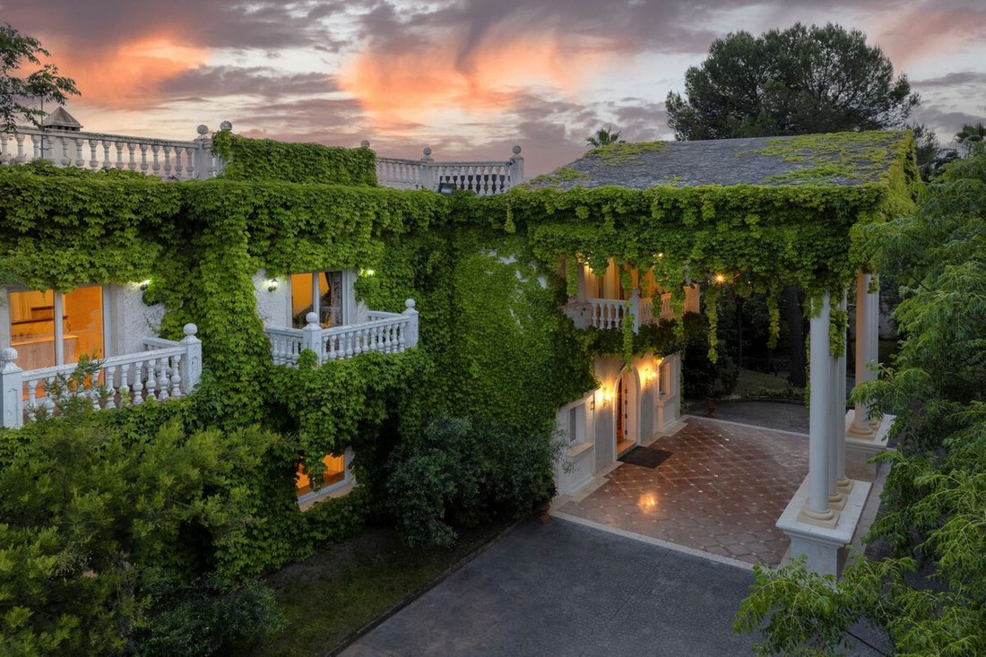 Villa in Sierra Blanca, Marbella, Spain 3 - 15983808