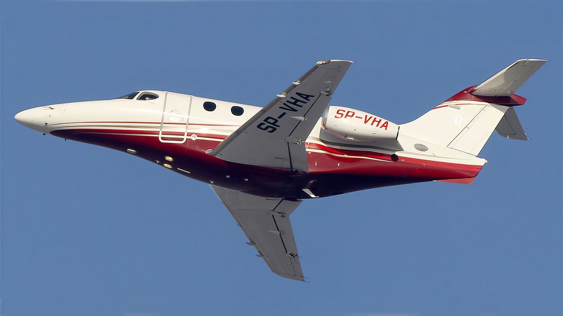 Light Jet in Donaueschingen, Baden-Württemberg, Germany 2 - 15983838