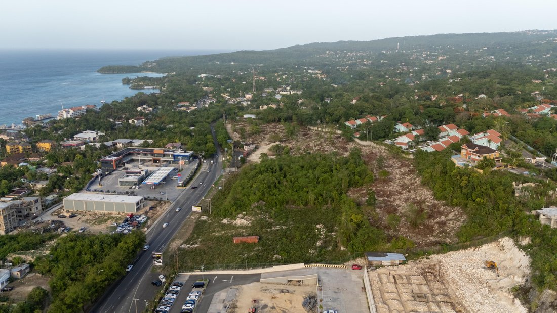 Land in Ocho Rios, St. Ann Parish, Jamaica 1 - 15987665