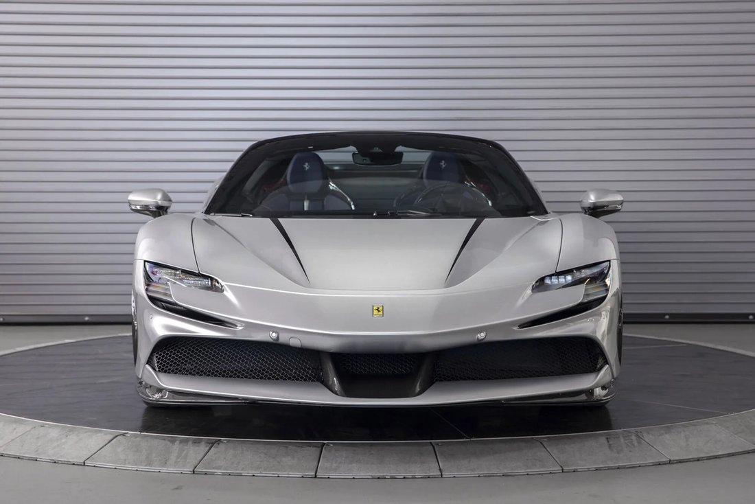 Roadster in Saginaw, Michigan, United States 4 - 15984653