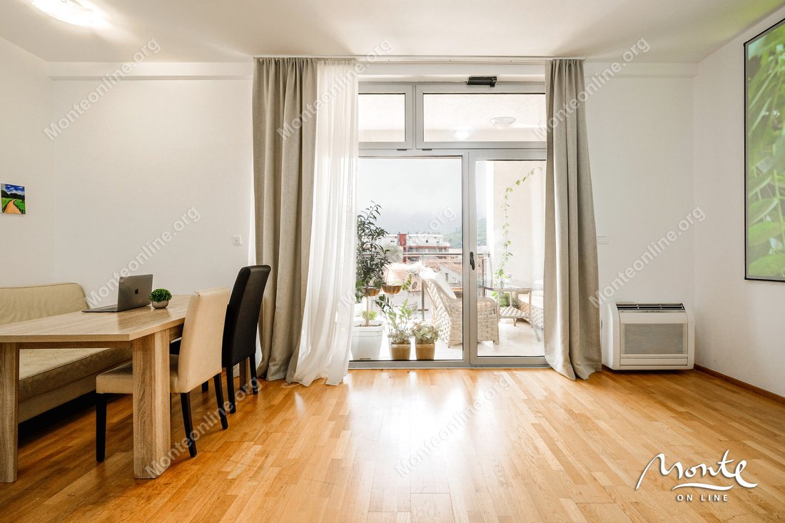 Apartment in Budva, Budva Municipality, Montenegro 2 - 15984712