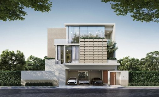 House in Bangkok, Krung Thep Maha Nakhon, Thailand 1