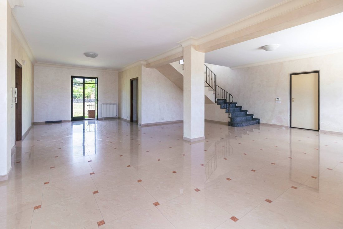 Villa in Mangano-Guardia-San Giovanni Bosco, Santa Venerina, Sicily 2 - 15986175