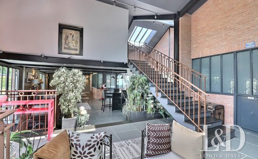 An Vast 18th Century Mansion And Its Neo Romanesque Indoor Chapel And Outbuildings In The