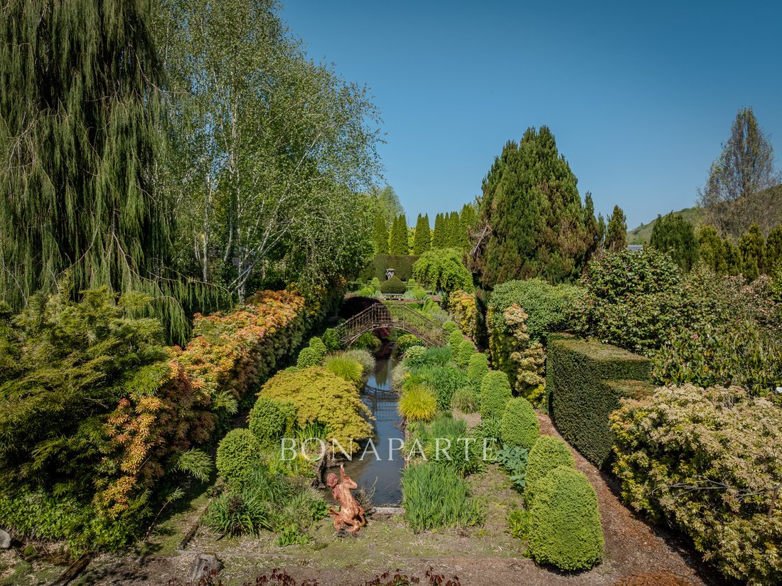 Whispers of Normandy: A Secluded 10-Hectare Manor Near Deauville’s Golden Shores