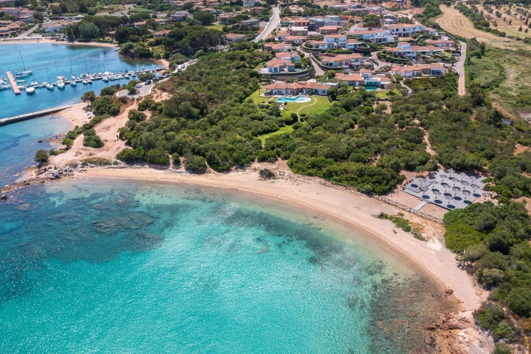 Villa in Arzachena, Sardinia, Italy 1 - 15986750