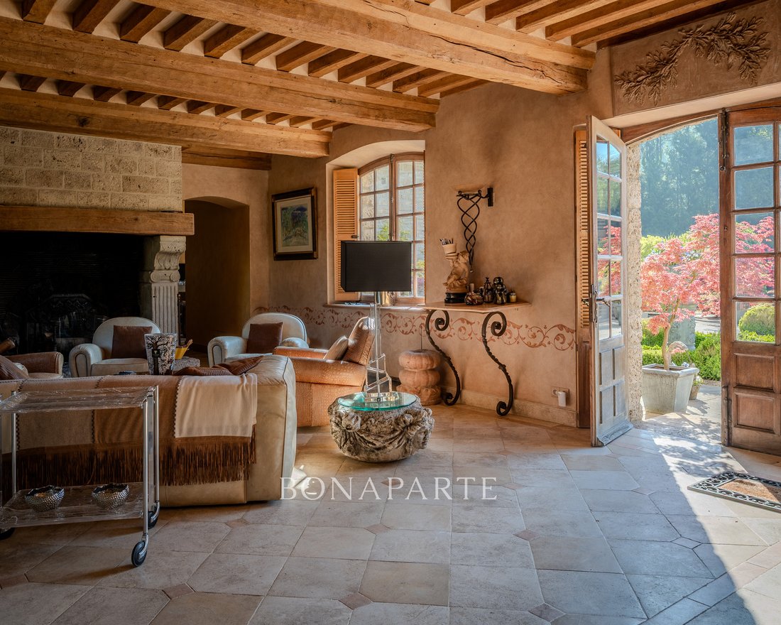 Whispers of Normandy: A Secluded 10-Hectare Manor Near Deauville’s Golden Shores - 5