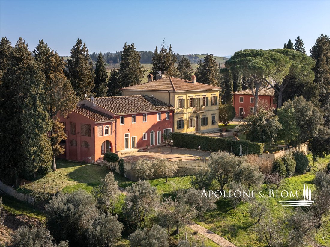 Domaine à Empoli, Toscane, Italie 1 - 15440358