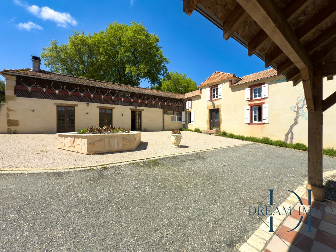 House in Troncens, Occitania, France 3 - 15554008